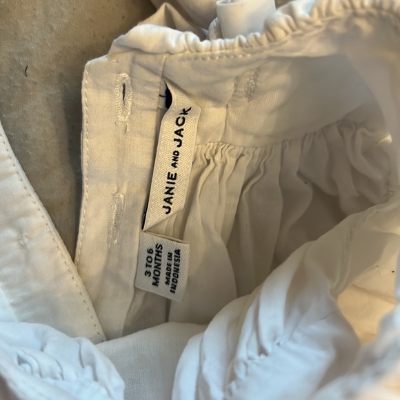 Adorable Janie and Jack dress - Picture 2 of 5